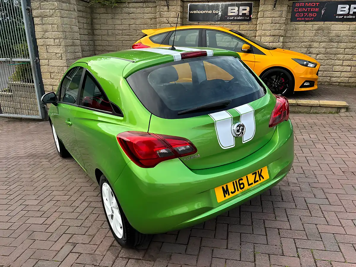 Used 2016 Vauxhall Corsa Sting Green - Interior and Exterior details 9