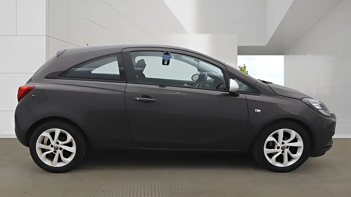 Used 2016 Vauxhall Corsa Sting Grey - Interior and Exterior details 6