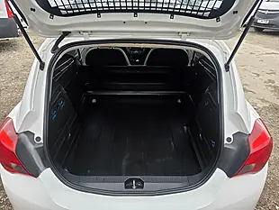 Used 2016 Vauxhall Corsa Van Ecoflex White - Interior and Exterior details 13