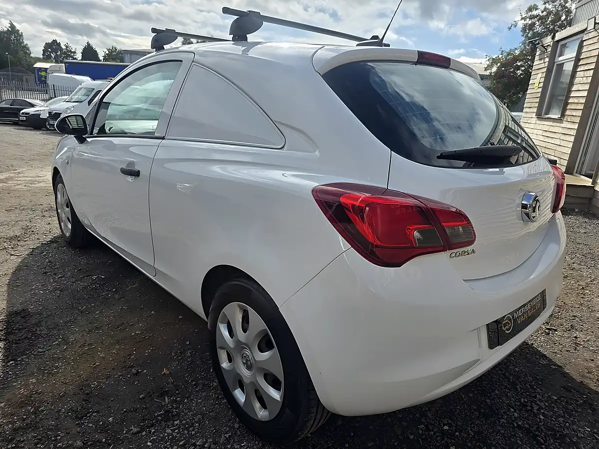 Used 2016 Vauxhall Corsa Van Ecoflex White - Interior and Exterior details 3