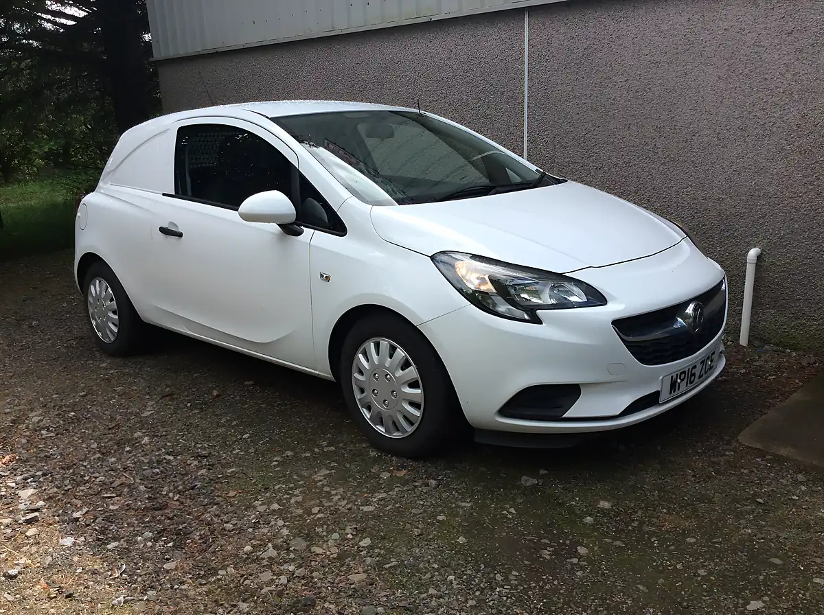 Used 2016 Vauxhall Corsa Van White - Interior and Exterior details 2