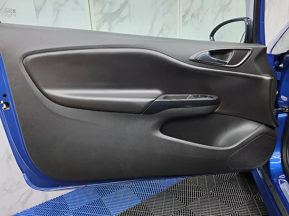Used 2016 Vauxhall Corsa Vxr Blue - Interior and Exterior details 18