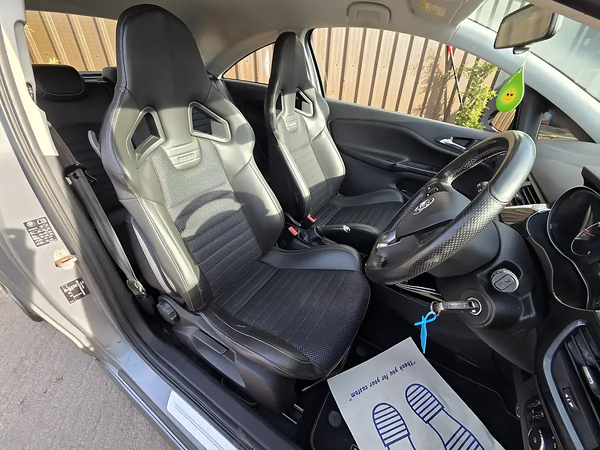 Used 2016 Vauxhall Corsa Vxr Grey - Interior and Exterior details 6