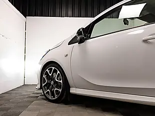 Used 2016 Vauxhall Corsa Vxr White - Interior and Exterior details 15