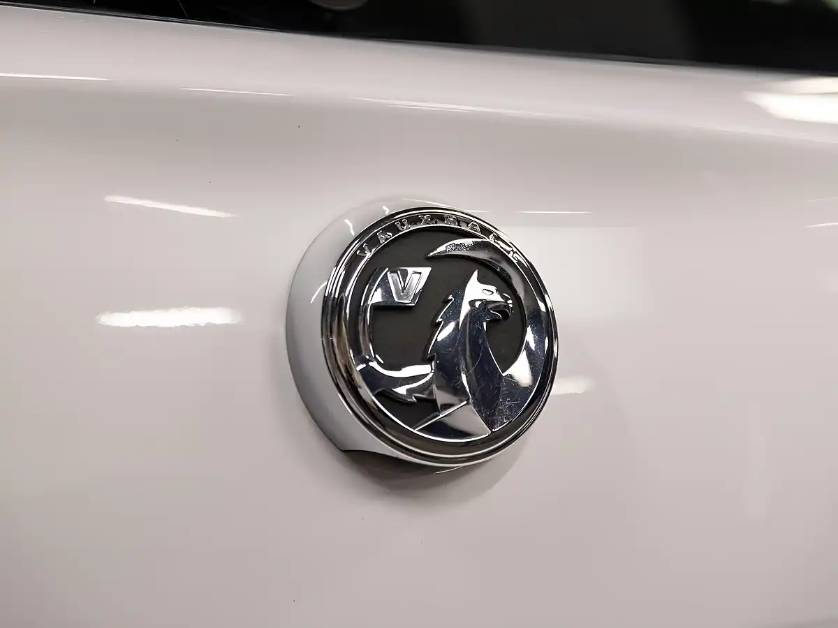 Used 2016 Vauxhall Corsa Vxr White - Interior and Exterior details 17