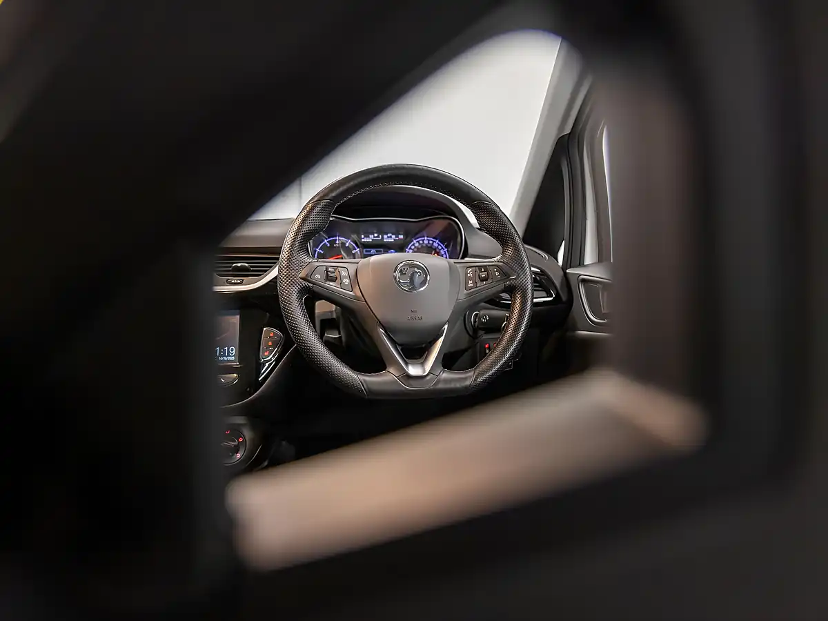 Used 2016 Vauxhall Corsa Vxr White - Interior and Exterior details 20