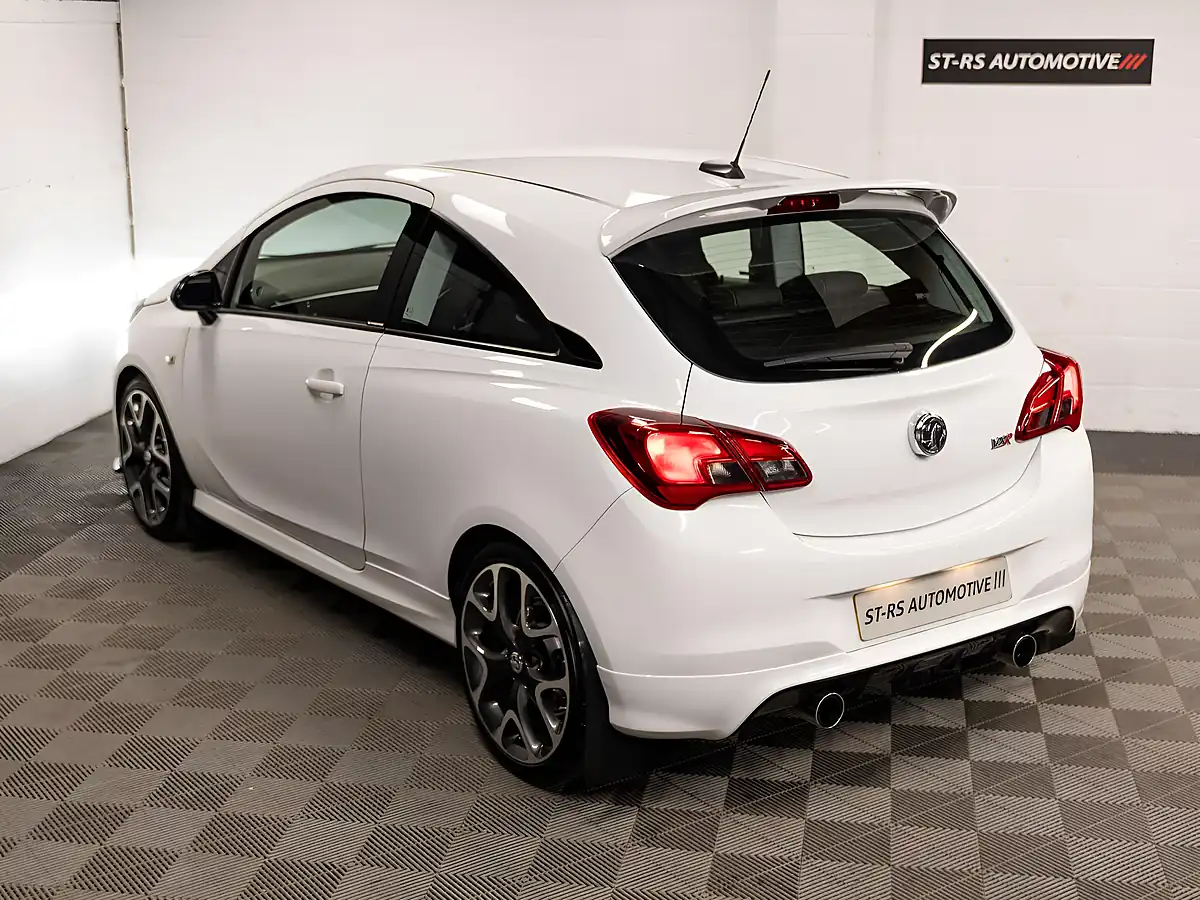 Used 2016 Vauxhall Corsa Vxr White - Interior and Exterior details 3