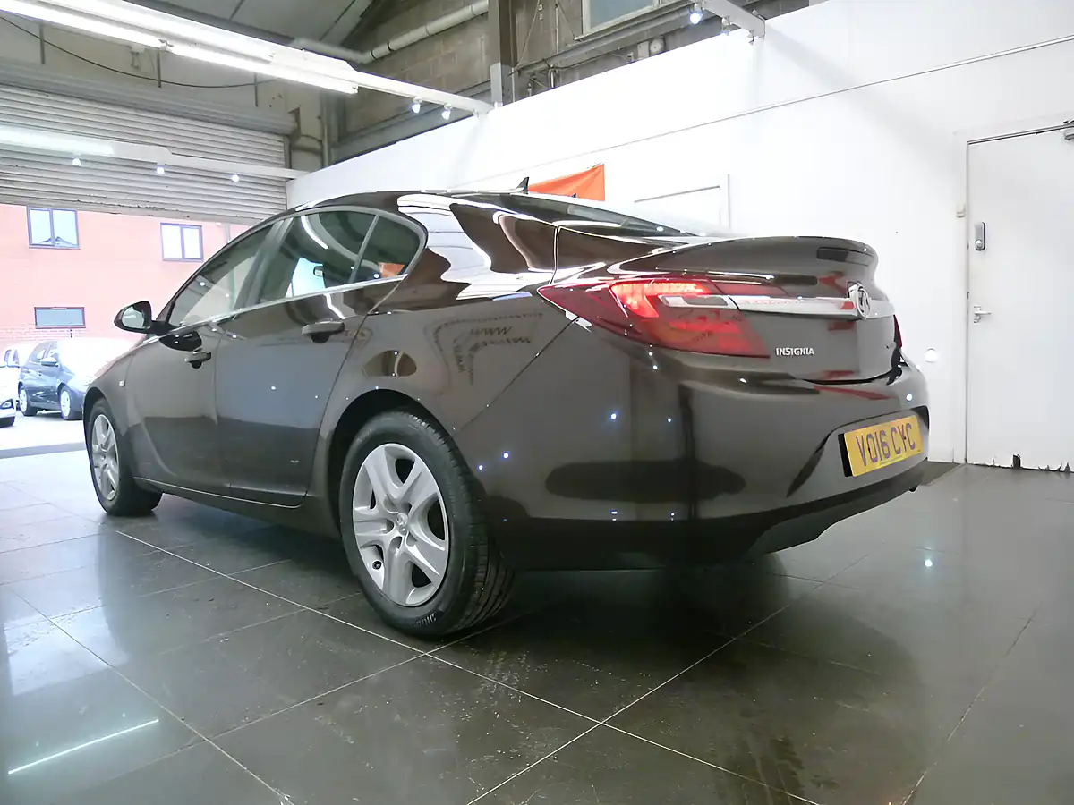 Used 2016 Vauxhall Insignia Design Nav Brown - Interior and Exterior details 10