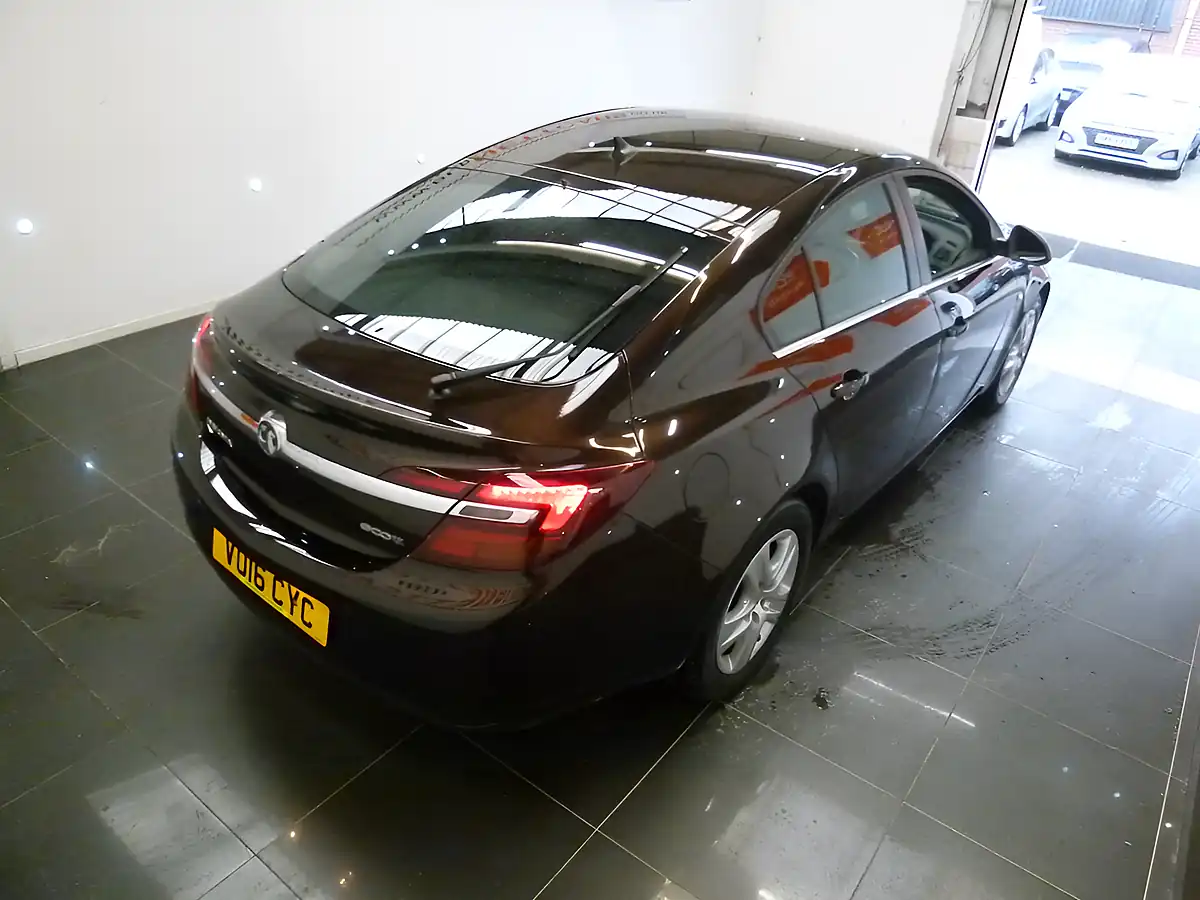 Used 2016 Vauxhall Insignia Design Nav Brown - Interior and Exterior details 20