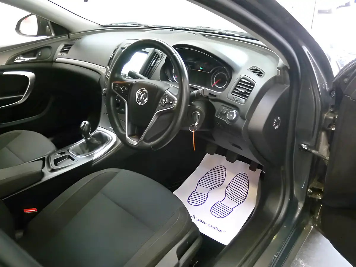 Used 2016 Vauxhall Insignia Design Nav Grey - Interior and Exterior details 13