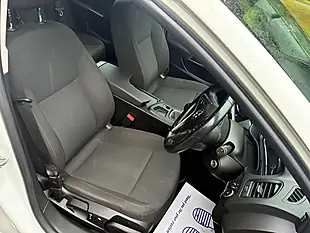 Used 2016 Vauxhall Insignia Design Nav White - Interior and Exterior details 11