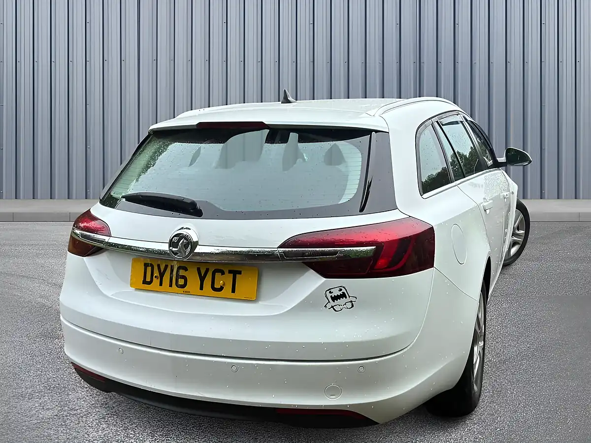 Used 2016 Vauxhall Insignia Design Nav White - Interior and Exterior details 6