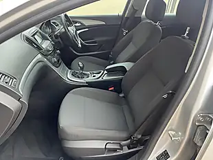 Used 2016 Vauxhall Insignia Design Silver - Interior and Exterior details 7