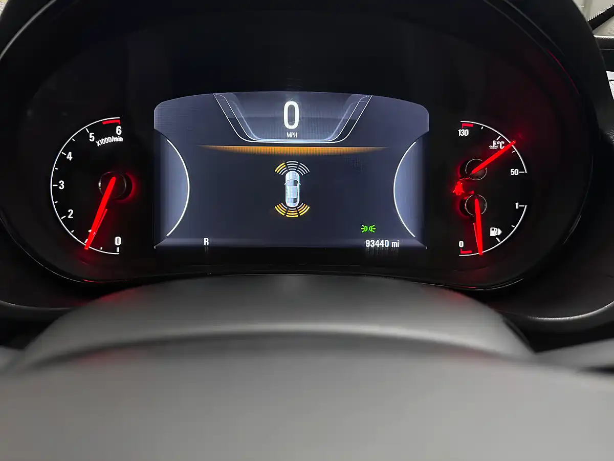 Used 2016 Vauxhall Insignia Elite Nav Sports Tourer Asteroid Grey - Interior and Exterior details 11
