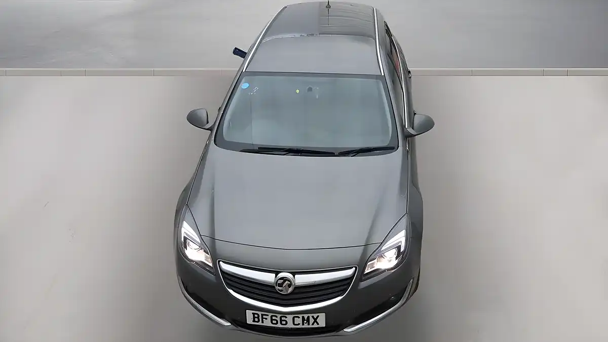 Used 2016 Vauxhall Insignia Sri Grey - Interior and Exterior details 7