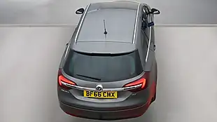 Used 2016 Vauxhall Insignia Sri Grey - Interior and Exterior details 8