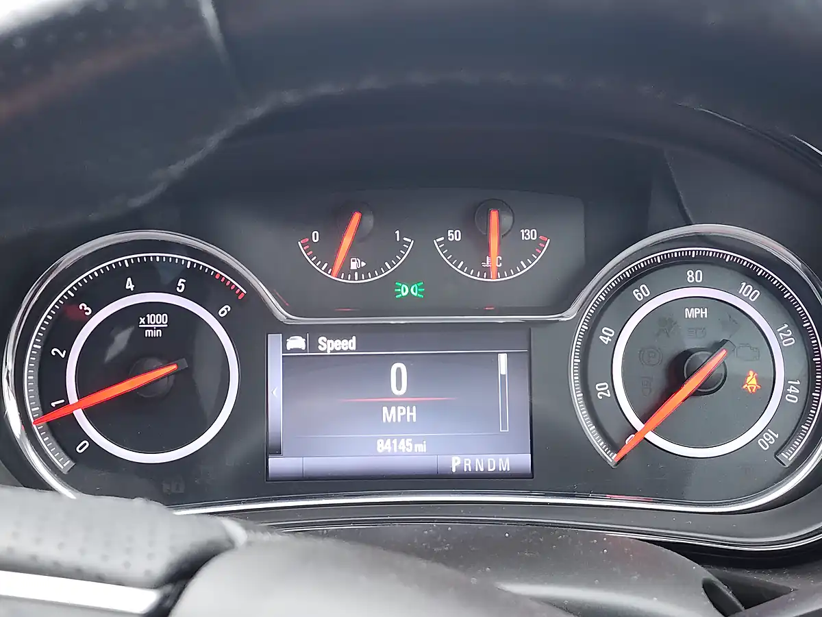 Used 2016 Vauxhall Insignia Sri Nav Black - Interior and Exterior details 9