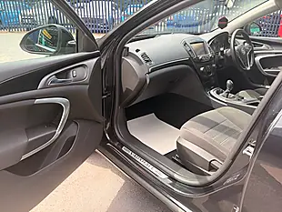 Used 2016 Vauxhall Insignia Sri Nav Black - Interior and Exterior details 14