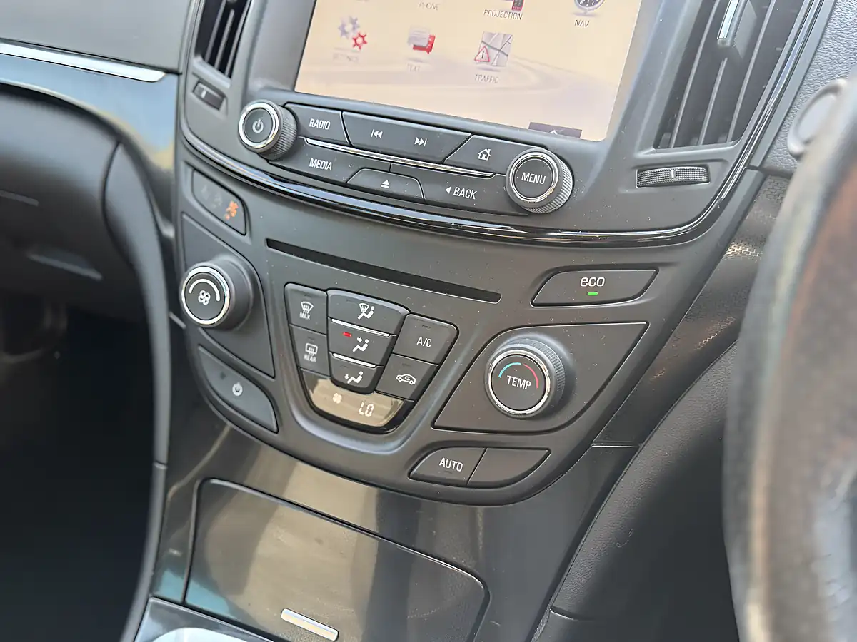 Used 2016 Vauxhall Insignia Sri Nav Black - Interior and Exterior details 15