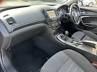 Used 2016 Vauxhall Insignia Sri Nav Black - Interior and Exterior details 18