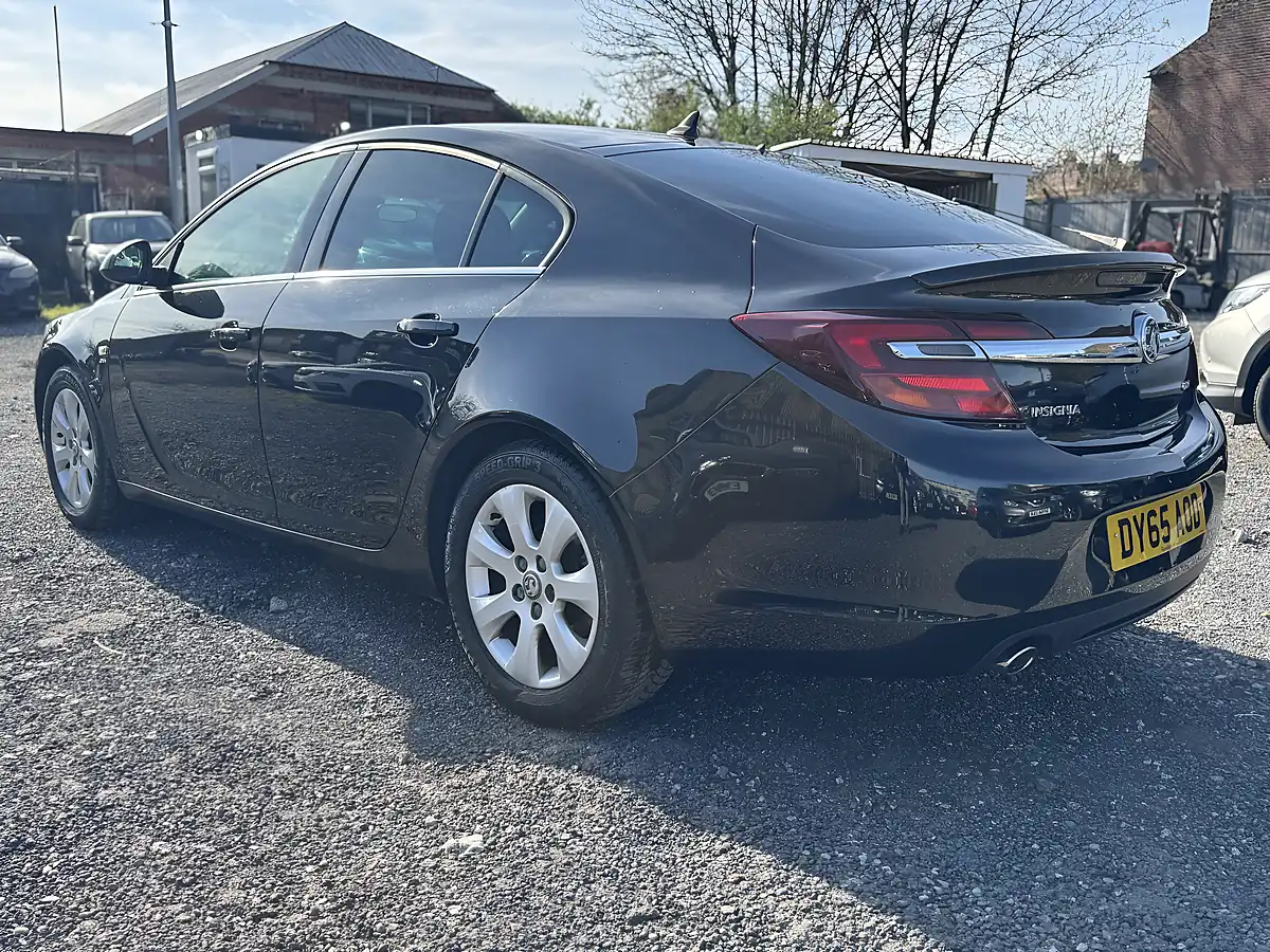 Used 2016 Vauxhall Insignia Sri Nav Black - Interior and Exterior details 5