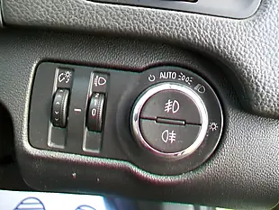 Used 2016 Vauxhall Insignia Sri Nav Grey - Interior and Exterior details 11