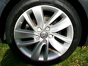 Used 2016 Vauxhall Insignia Sri Nav Grey - Interior and Exterior details 5