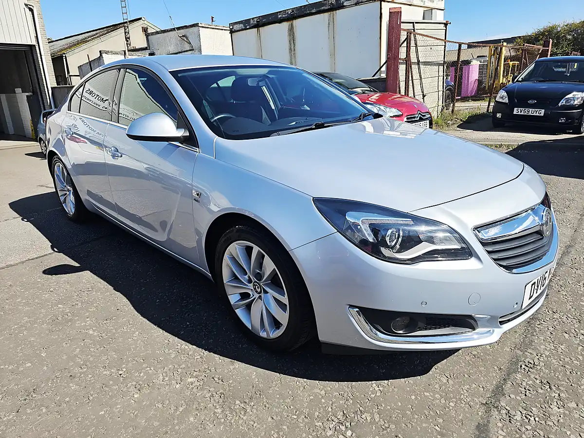 Used 2016 Vauxhall Insignia Sri Nav Silver - Interior and Exterior details 2