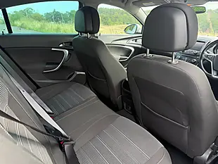 Used 2016 Vauxhall Insignia Sri Nav Silver - Interior and Exterior details 11