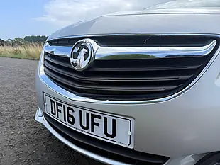 Used 2016 Vauxhall Insignia Sri Nav Silver - Interior and Exterior details 17