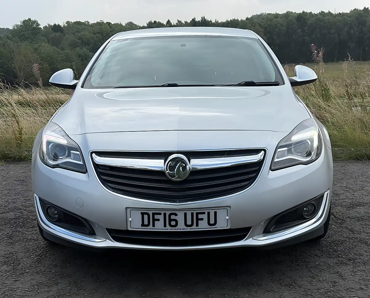 Used 2016 Vauxhall Insignia Sri Nav Silver - Interior and Exterior details 3