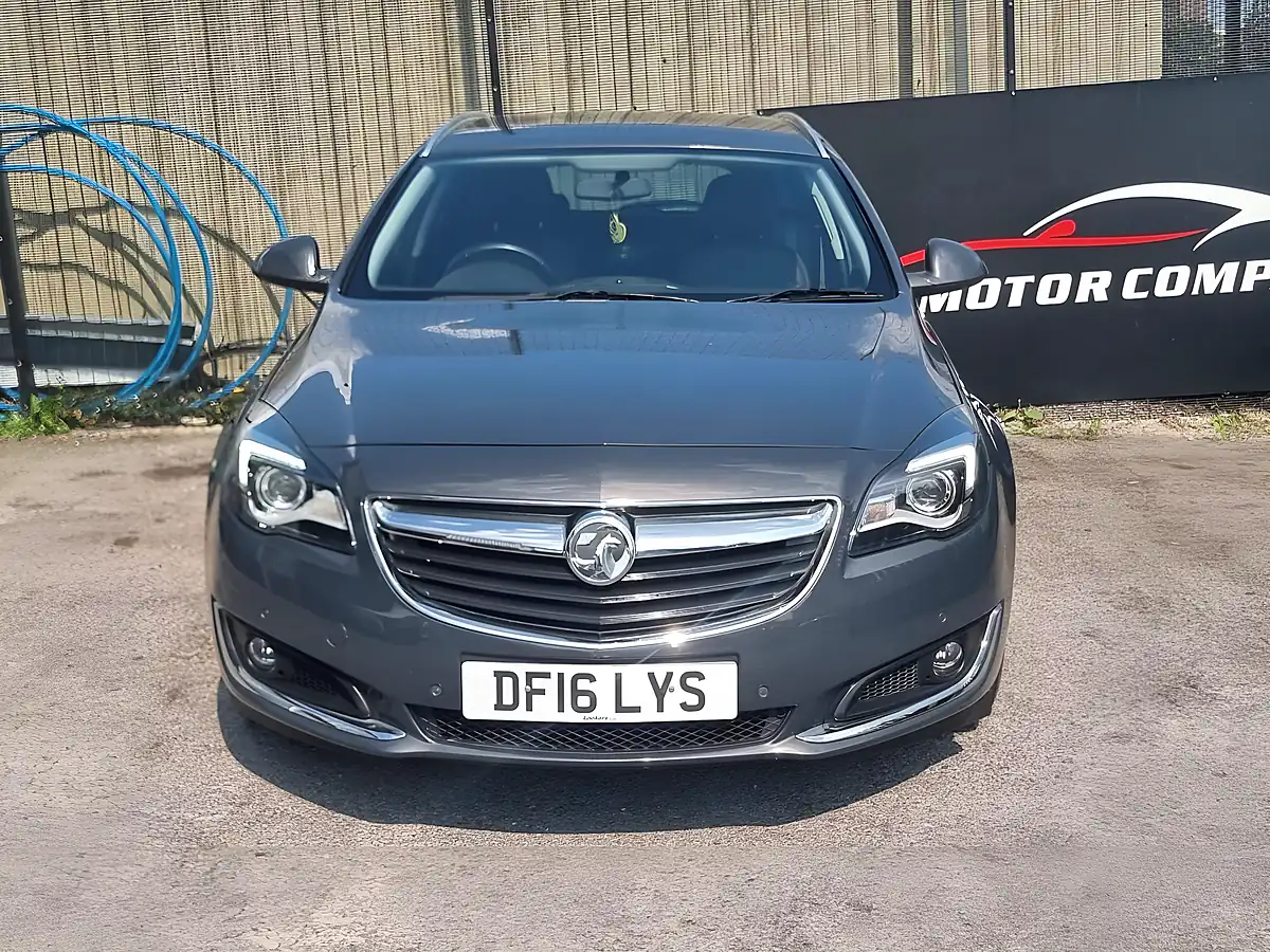 Used 2016 Vauxhall Insignia Sri Nav Sports Tourer Grey - Interior and Exterior details 2
