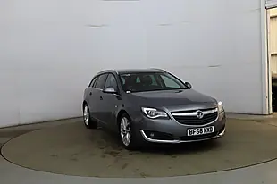 Used 2016 Vauxhall Insignia Sri Nav Sports Tourer Grey - Interior and Exterior details 3
