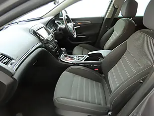 Used 2016 Vauxhall Insignia Sri Nav Sports Tourer Grey - Interior and Exterior details 9