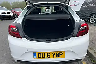 Used 2016 Vauxhall Insignia Sri Nav White - Interior and Exterior details 11