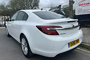 Used 2016 Vauxhall Insignia Sri Nav White - Interior and Exterior details 4