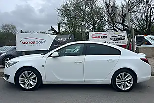 Used 2016 Vauxhall Insignia Sri Nav White - Interior and Exterior details 6