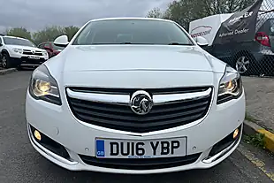 Used 2016 Vauxhall Insignia Sri Nav White - Interior and Exterior details 7