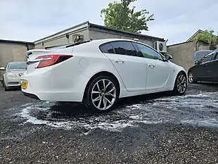 Used 2016 Vauxhall Insignia Sri Nav White - Interior and Exterior details 4