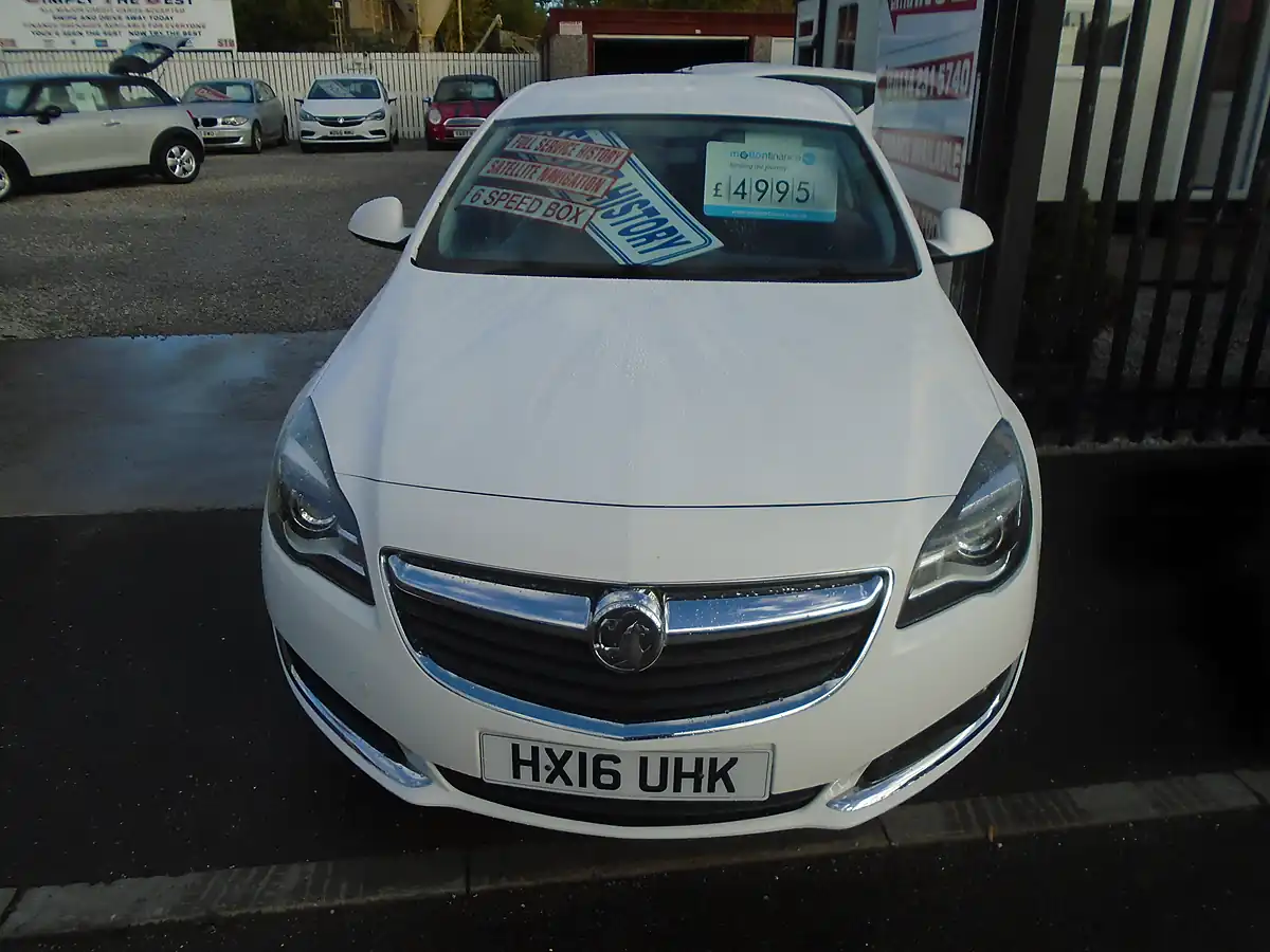 Used 2016 Vauxhall Insignia Sri Nav White - Interior and Exterior details 2