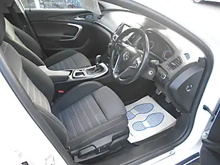 Used 2016 Vauxhall Insignia Sri Nav White - Interior and Exterior details 6