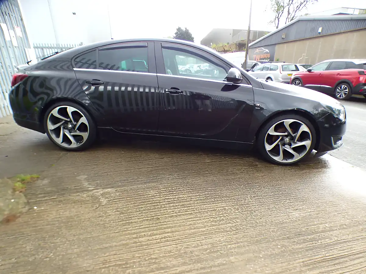 Used 2016 Vauxhall Insignia Sri Vx Line Black - Interior and Exterior details 16