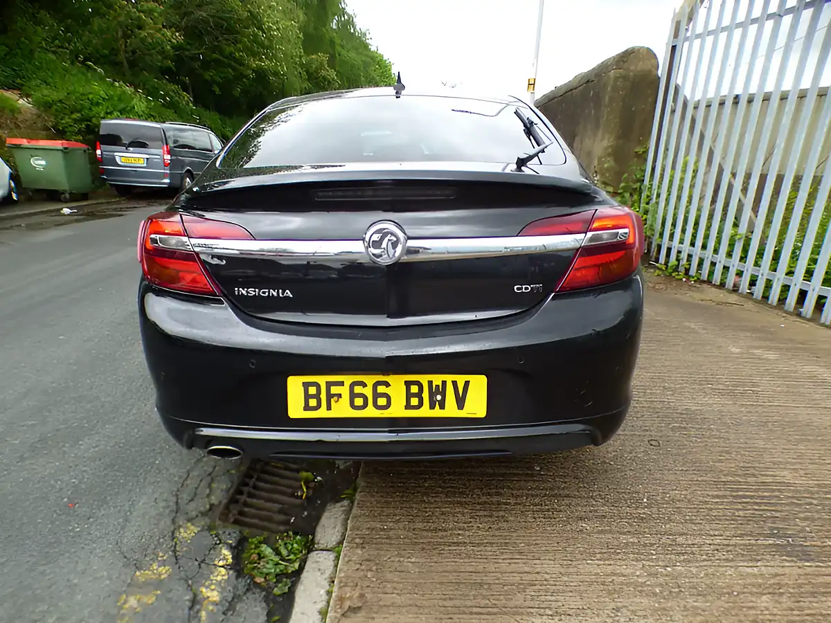 Used 2016 Vauxhall Insignia Sri Vx Line Black - Interior and Exterior details 6