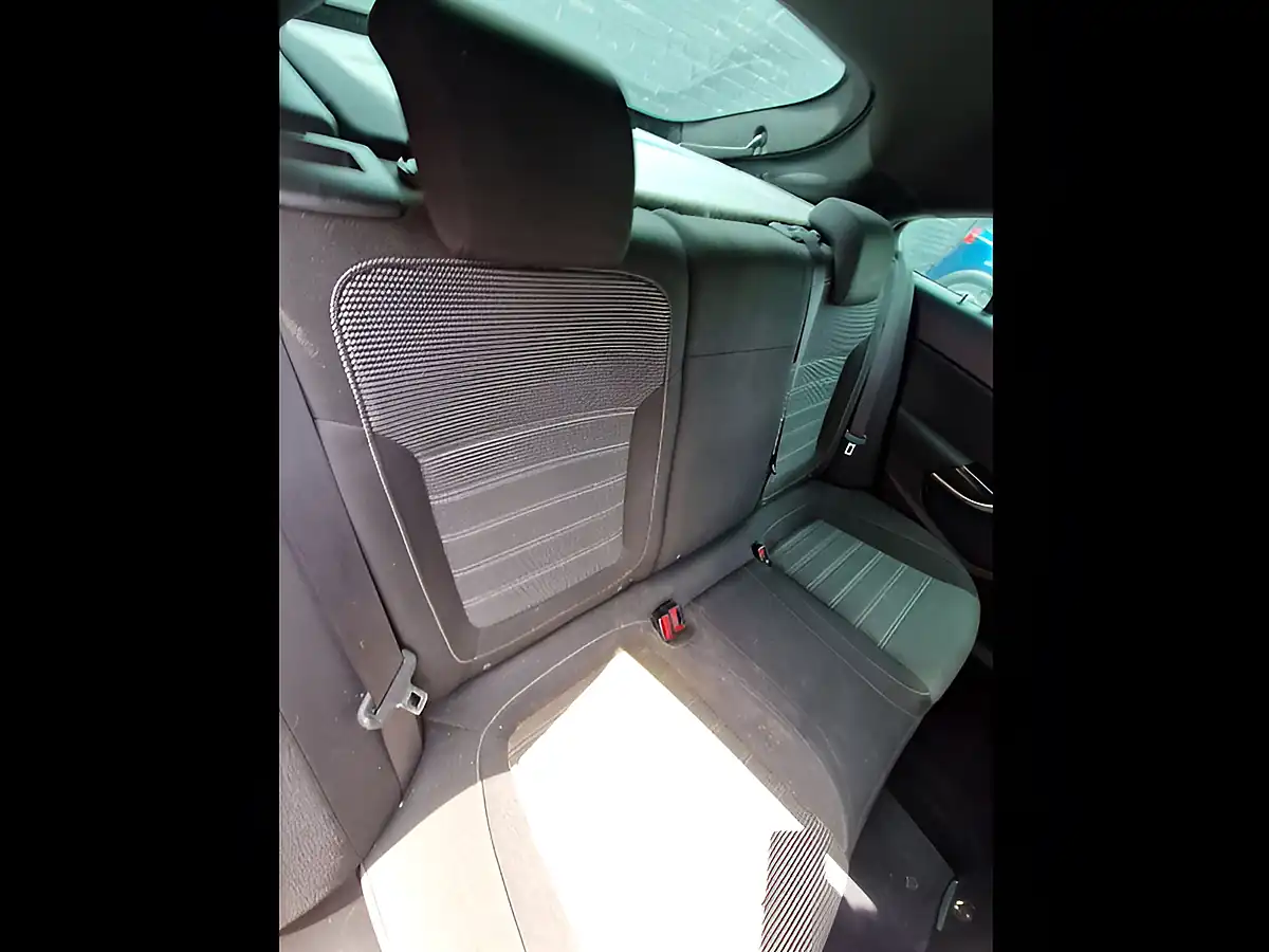 Used 2016 Vauxhall Insignia Sri Vx Line Nav Red - Interior and Exterior details 15