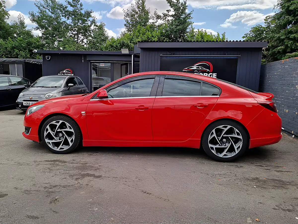 Used 2016 Vauxhall Insignia Sri Vx Line Nav Red - Interior and Exterior details 6