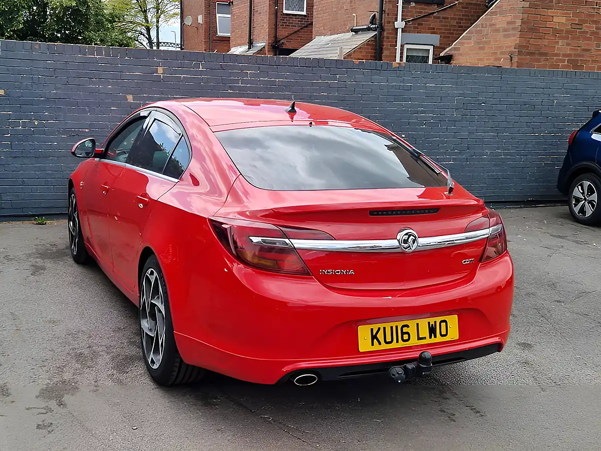 Used 2016 Vauxhall Insignia Sri Vx Line Nav Red - Interior and Exterior details 8