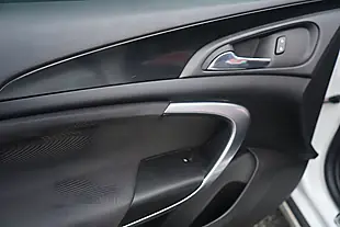 Used 2016 Vauxhall Insignia Sri Vx Line Nav White - Interior and Exterior details 19