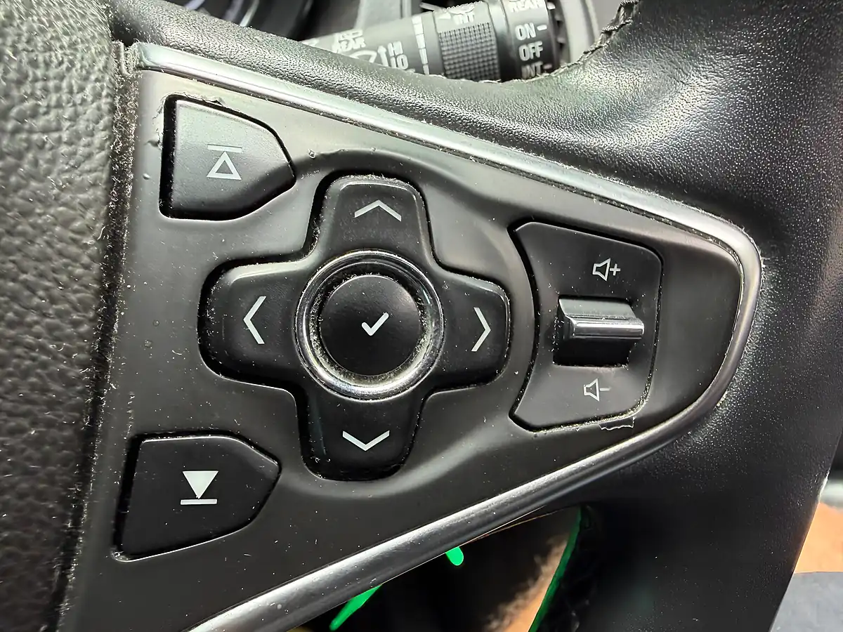 Used 2016 Vauxhall Insignia Tech Line Grey - Interior and Exterior details 17
