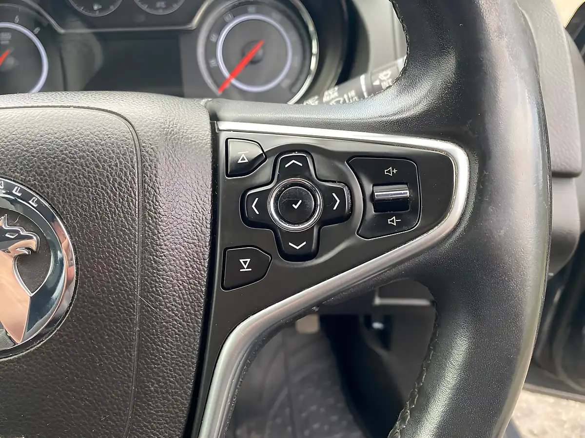 Used 2016 Vauxhall Insignia Tech Line Grey - Interior and Exterior details 14