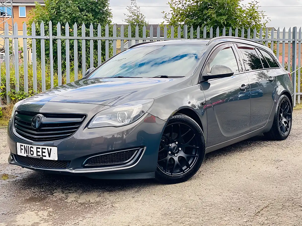 Used 2016 Vauxhall Insignia Tech Line Grey - Interior and Exterior details 3